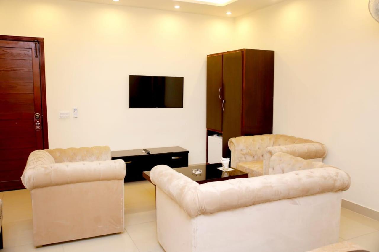 Hotel Noor Plaza Лахор Экстерьер фото